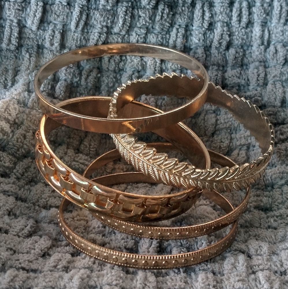 5 Gold Toned Bangle Bracelets